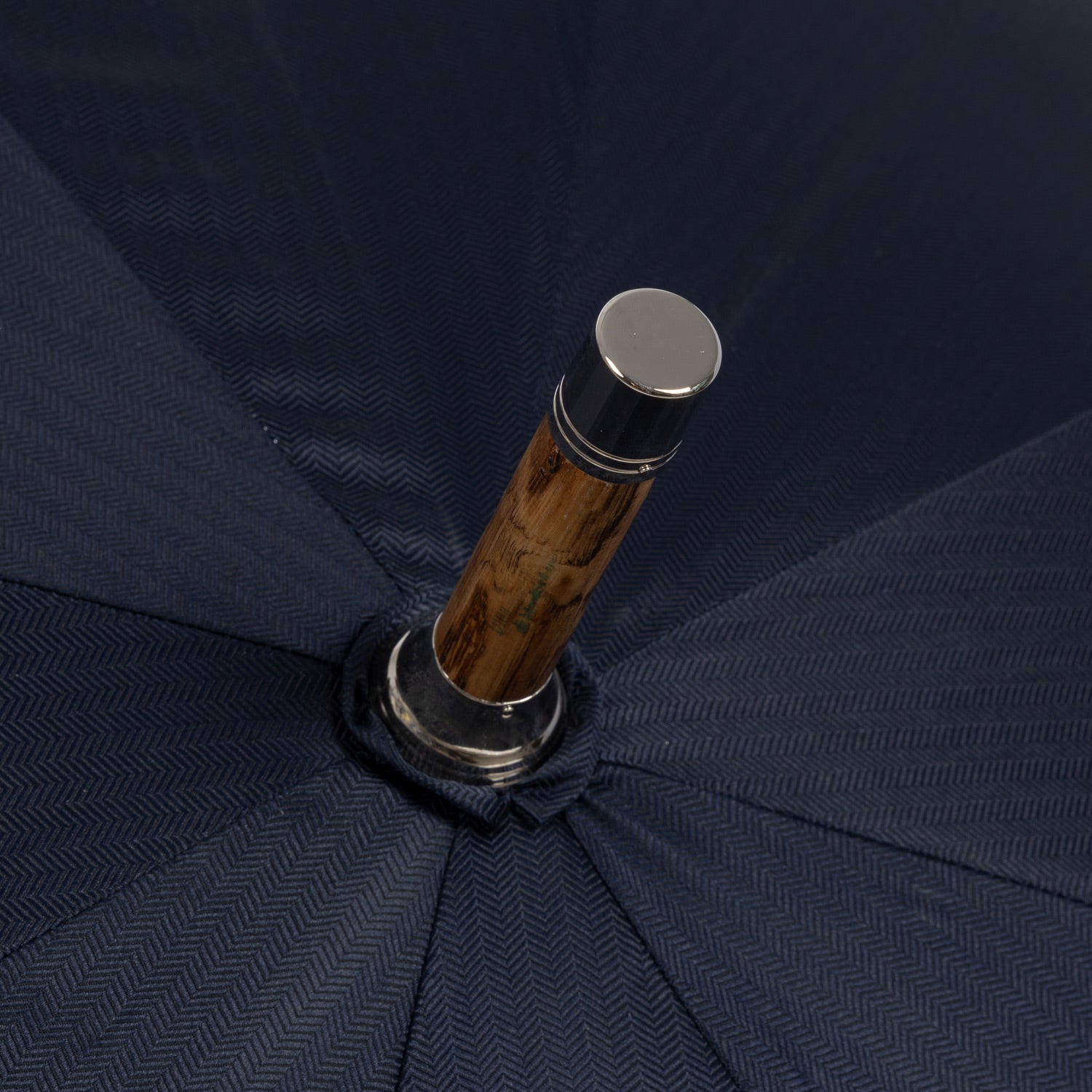 Francesco Maglia x MJ: Stick Umbrella "Lord" with Solid Wood Frame and Handle made of Chestnut Wood - purely handmade